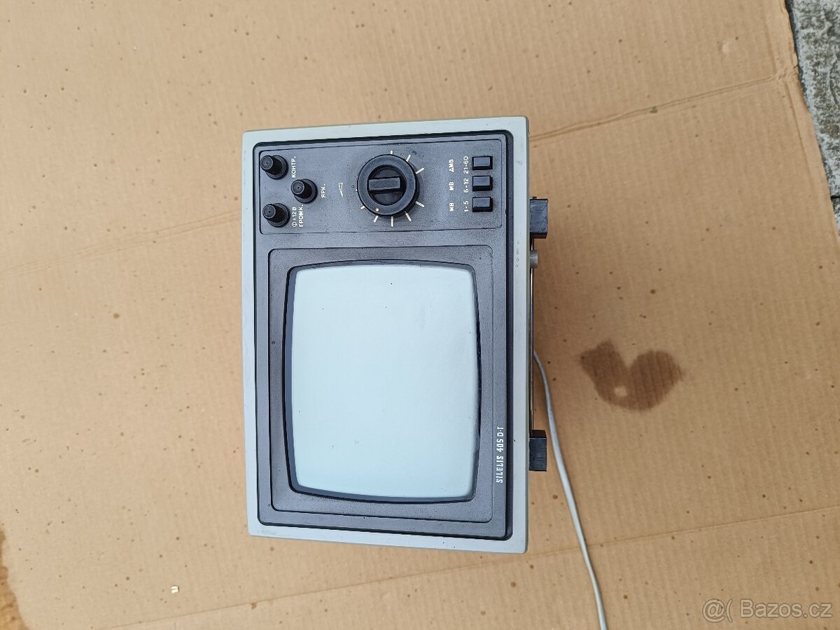 Retro televize Silelis 404D-1