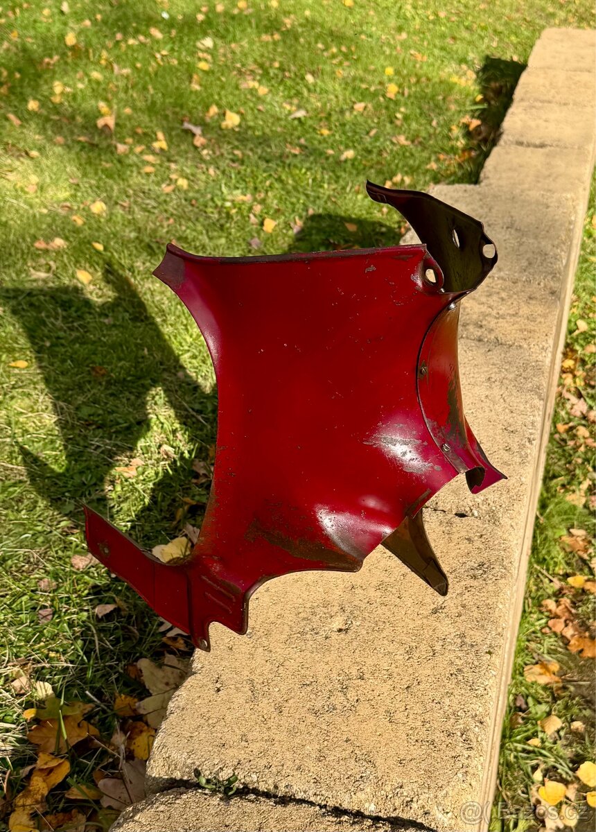 Jawa CZ 250 353 kyvacka - podsedlove plechy