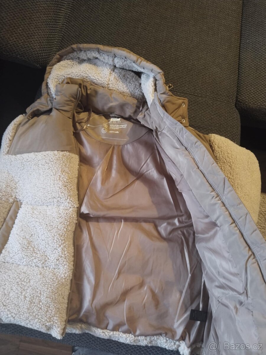DÁMSKÁ ZIMNÍ BUNDA-NOVÁ