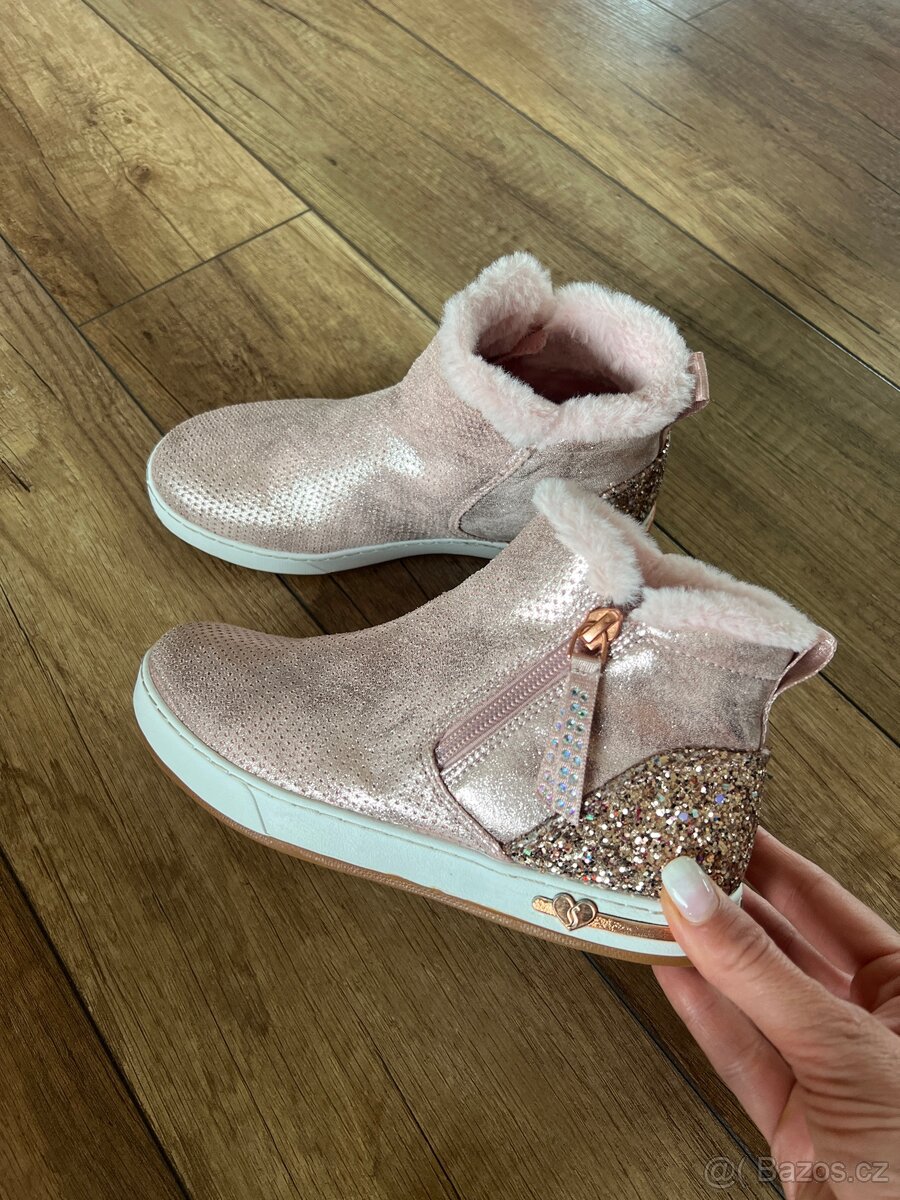 Skechers holčičí boty zimní