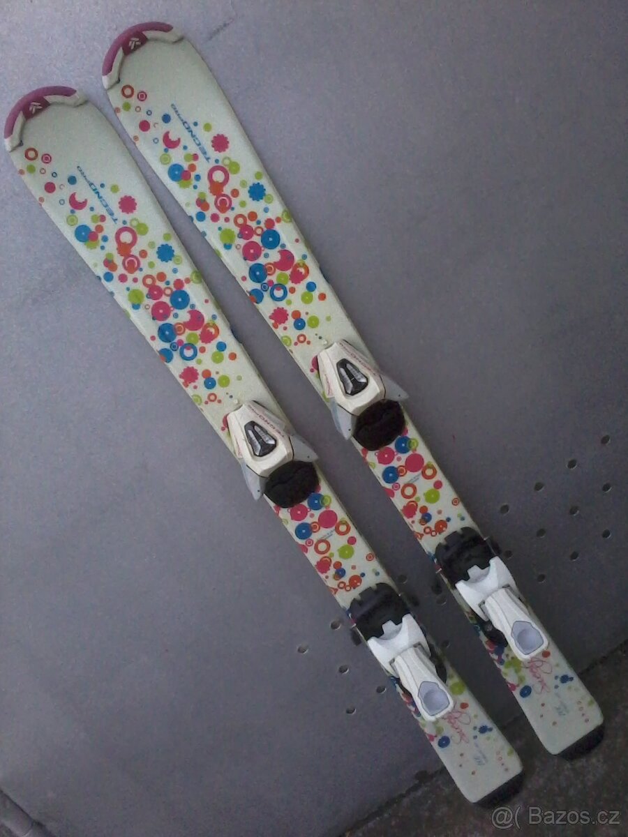 Dětské dívčí lyže Tecno pro 100cm.