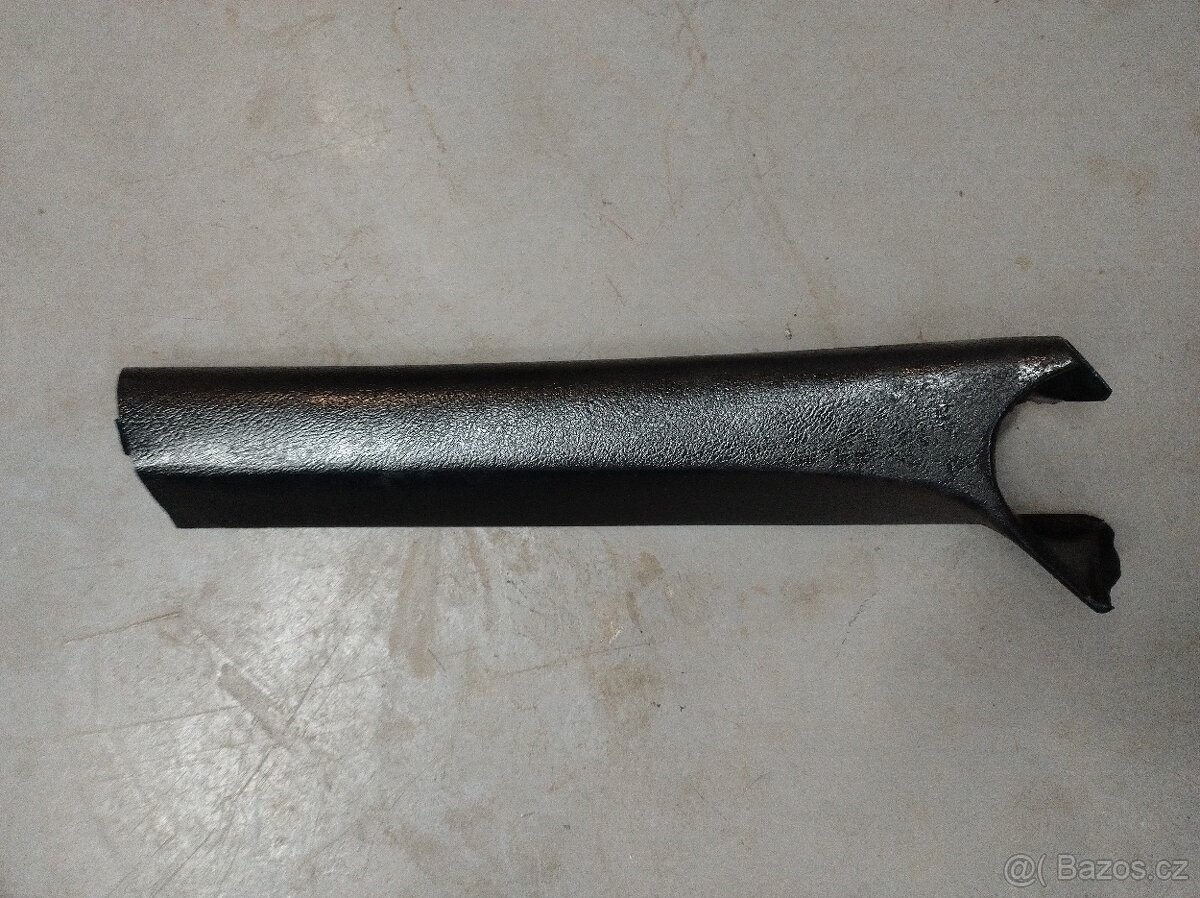 Firebird / Camaro 2.gen Pravý přední A sloupek