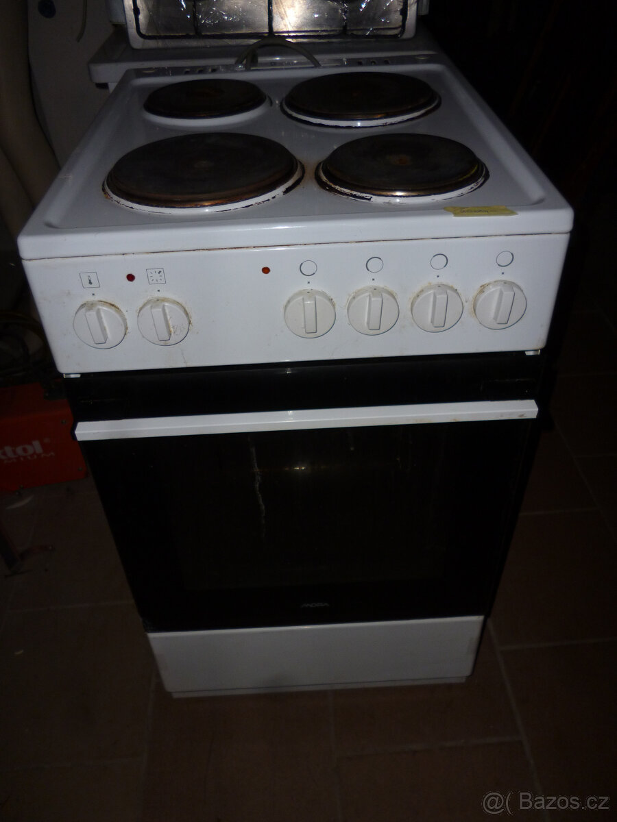 elektrický sporák mora klasik na 230v