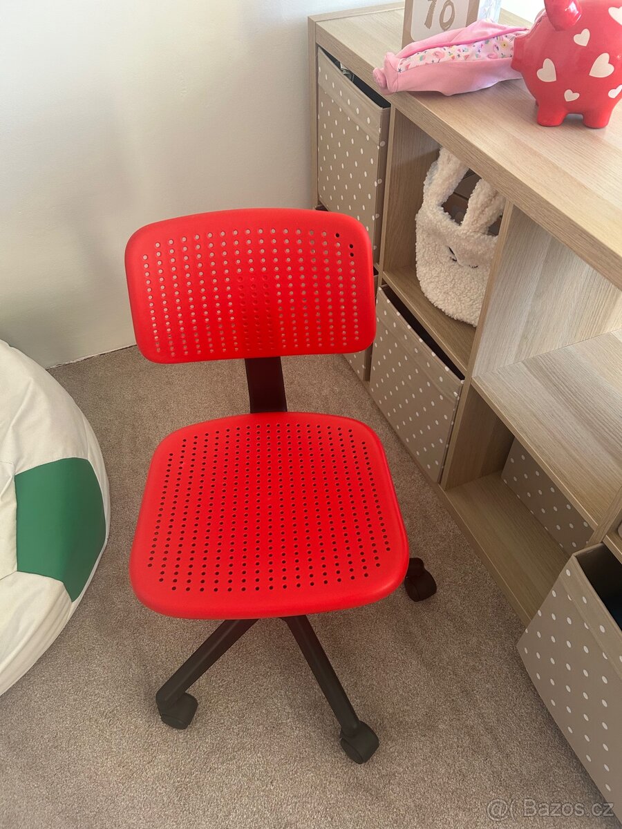 Dětská židle