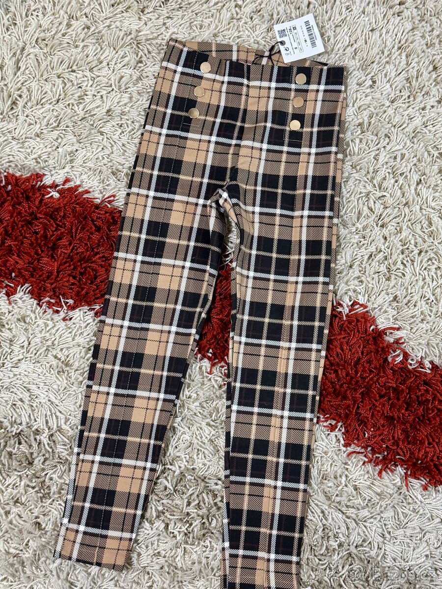 Nové s visačkou - Zara legíny/ kalhoty v.128