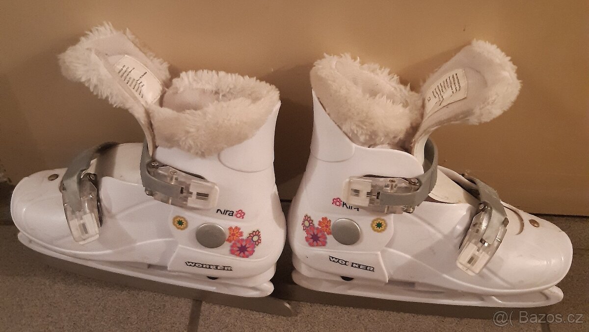 Dvčí brusle Worker Kira 29-32