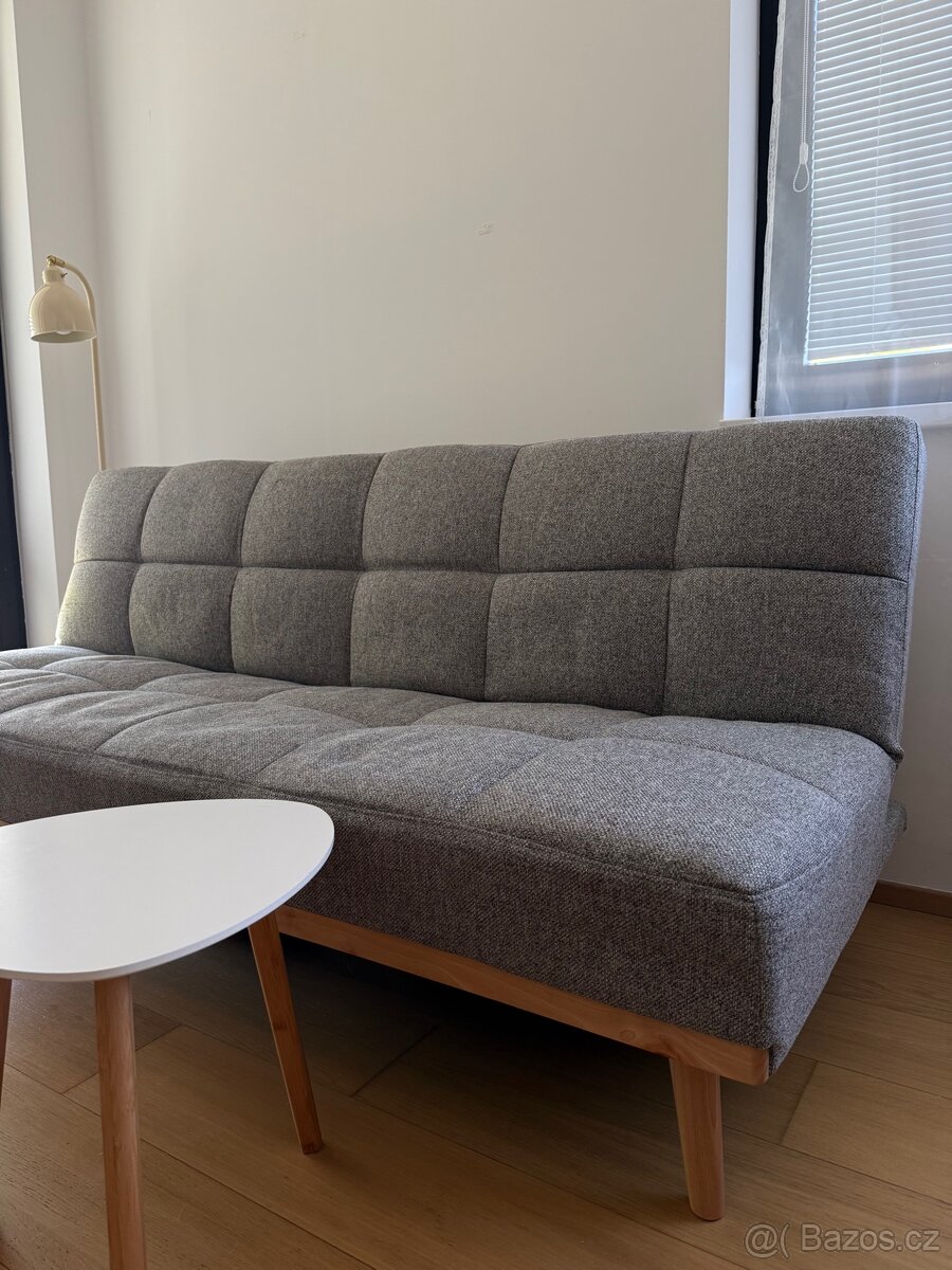 Rozkládací pohovka