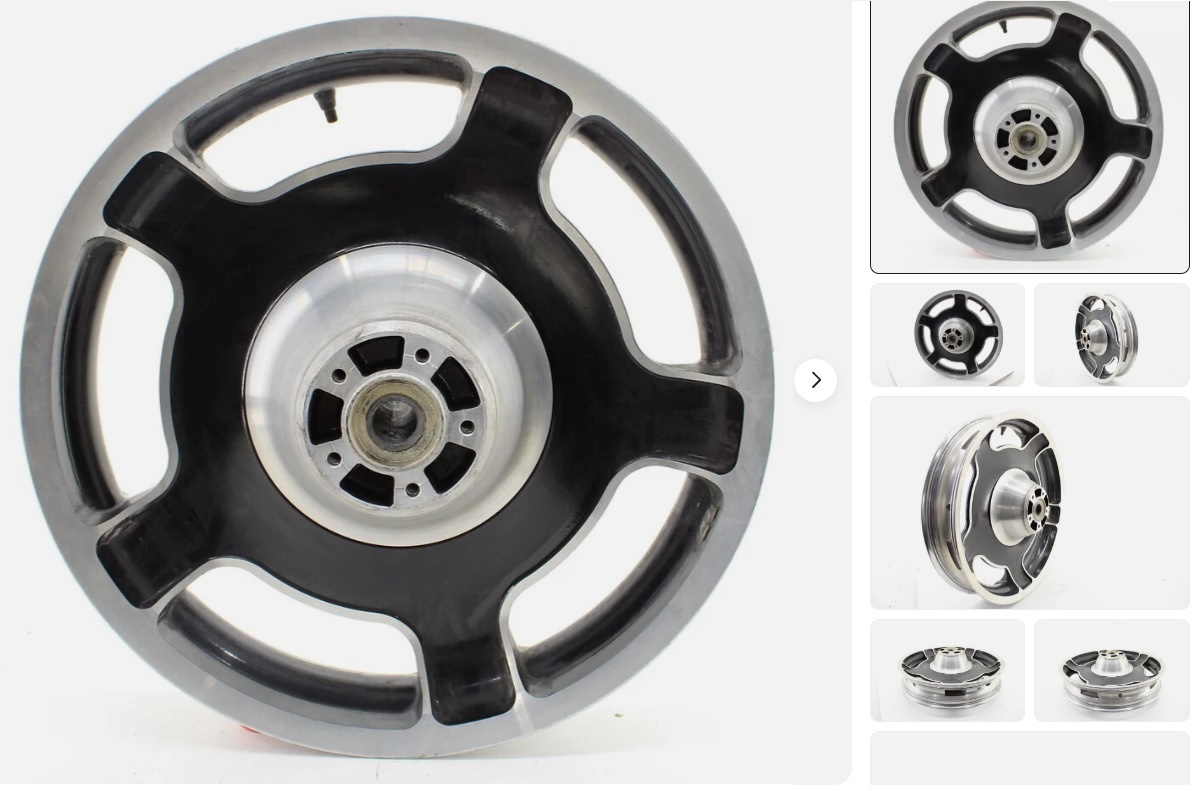 Harley Davidson street glide kolo 17x3"