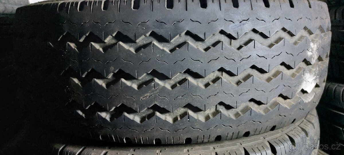 205/65/15 C letní Maxxis