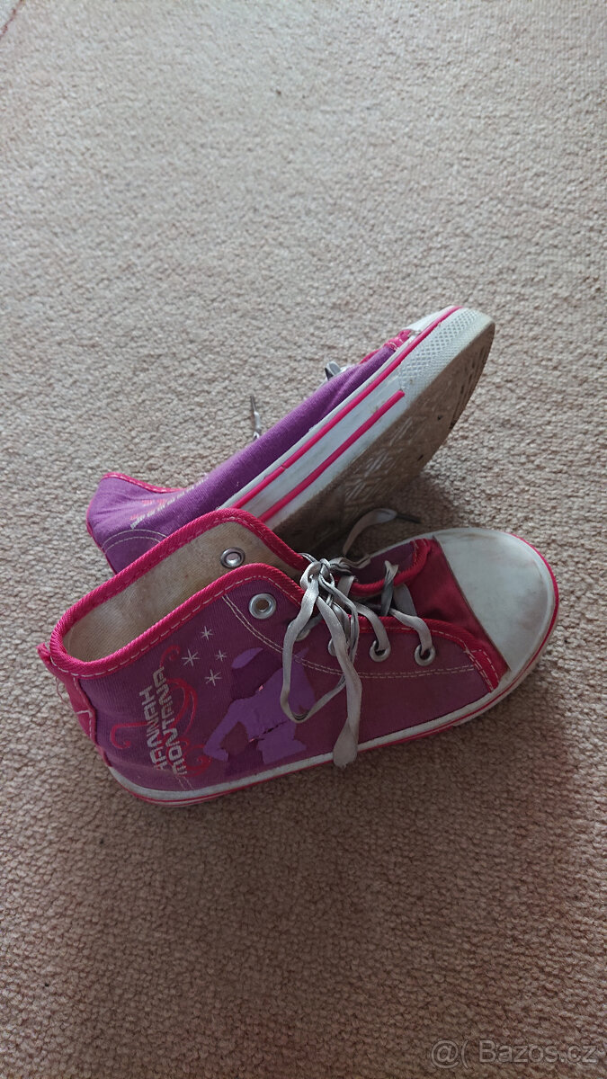 dívčí tenisky kotníčkové vel. 30