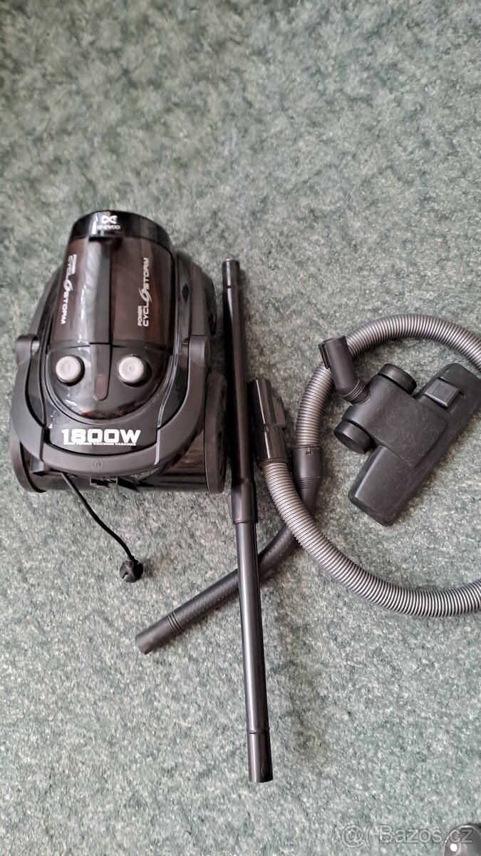 ELEKTRICKÝ VYSAVAČ DAEWOO RCC-250B BEZSÁČKOVÝ PRODÁM