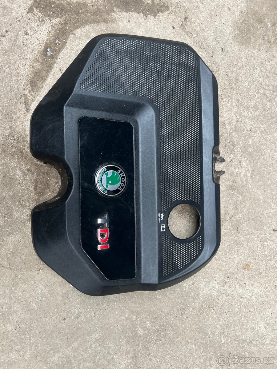 Kryt motoru Fabia rs