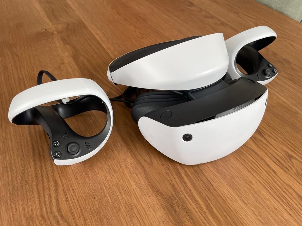 PlayStation VR2 (2023)