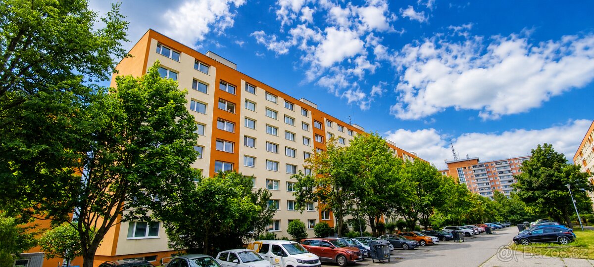 Prodej bytu 2+1, 44 m2, Zlín - Na Honech II