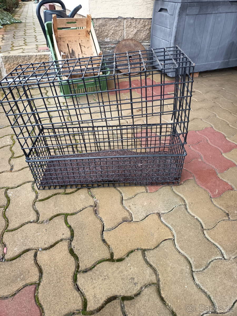 Odklápěcí klec ne převoz psa do auta