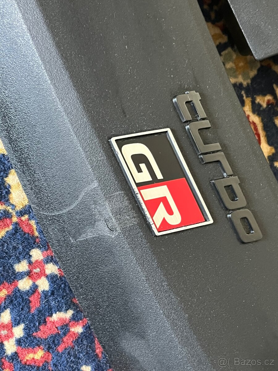 Kryt motoru