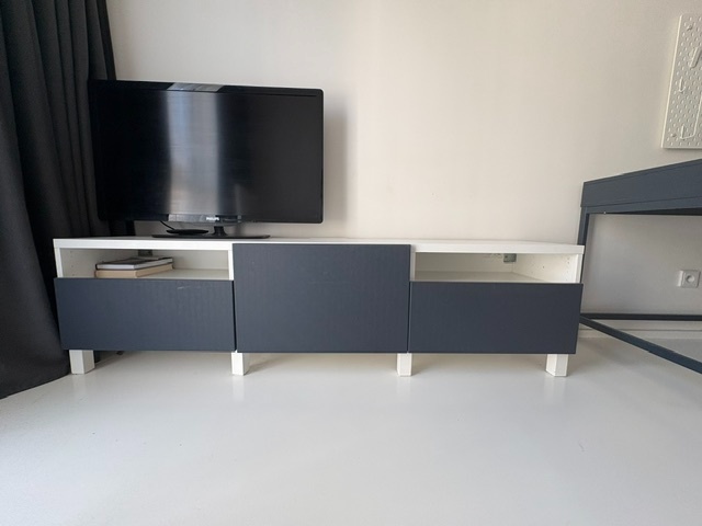 TV stolek Besta Ikea
