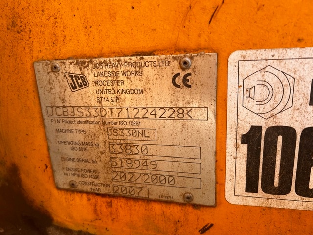 JCB 330