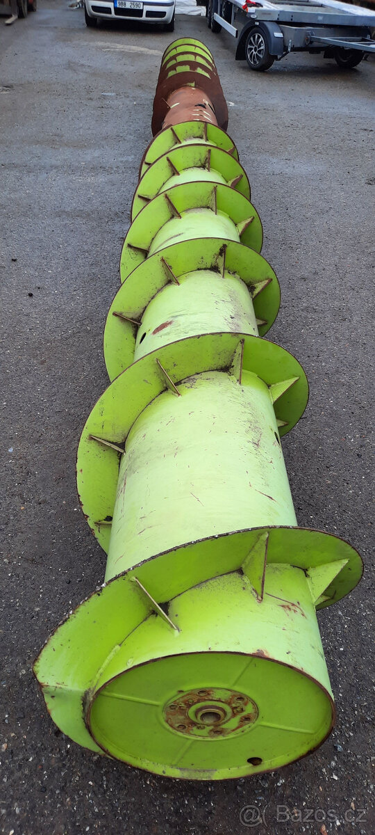 Obal průběžného šneku Claas Lexion 7,5 m