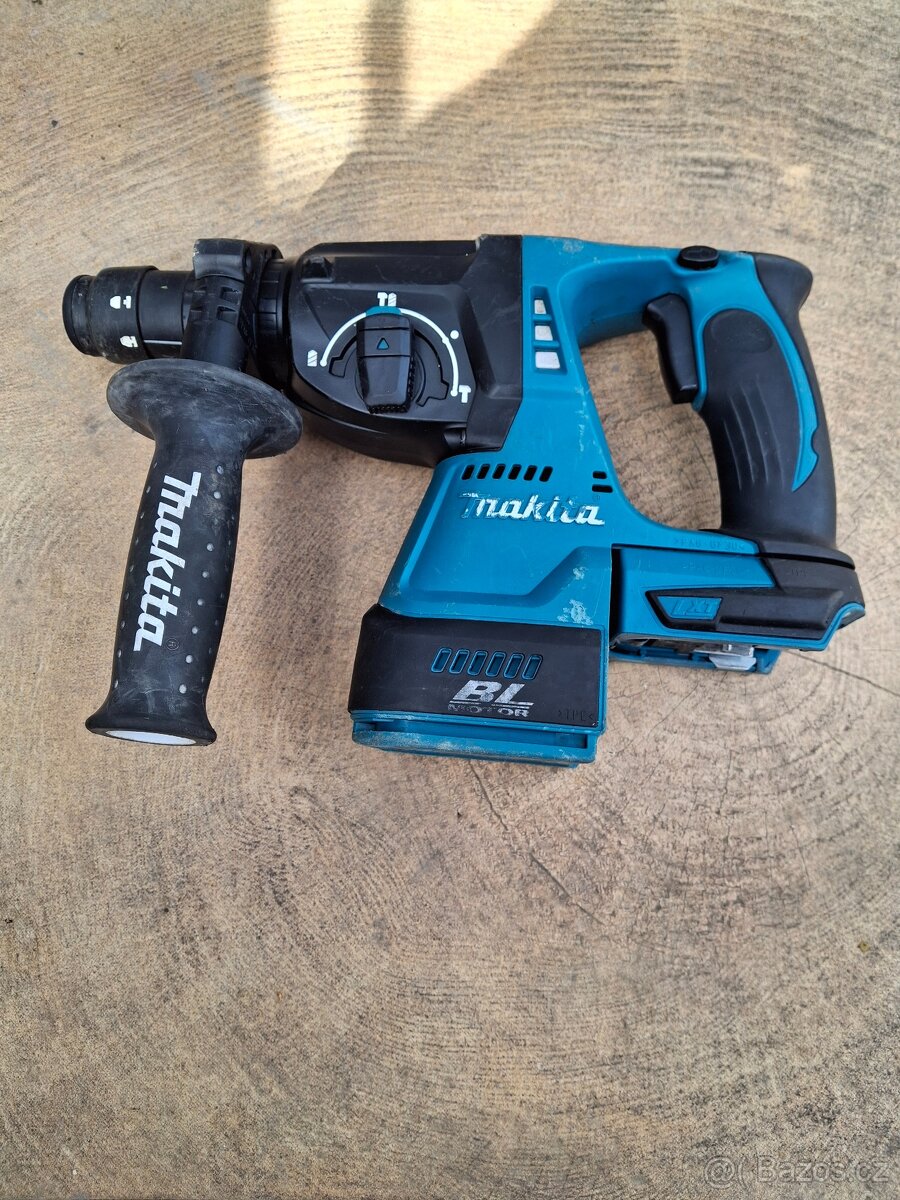 Makita DHR243