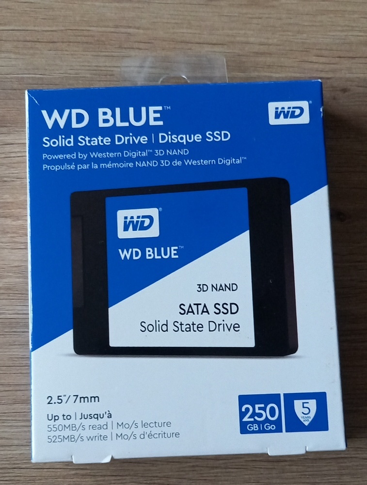 NOVÝ SSD disk WD Blue 250GB (SATA, 550MB/s) – nepoužitý