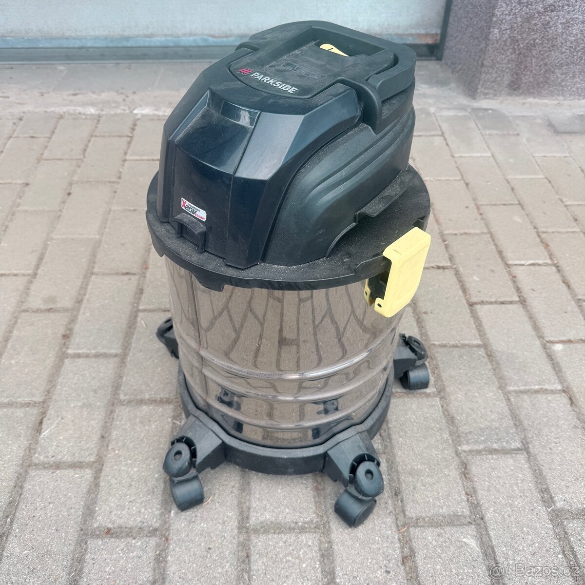 Aku vysavač parkside