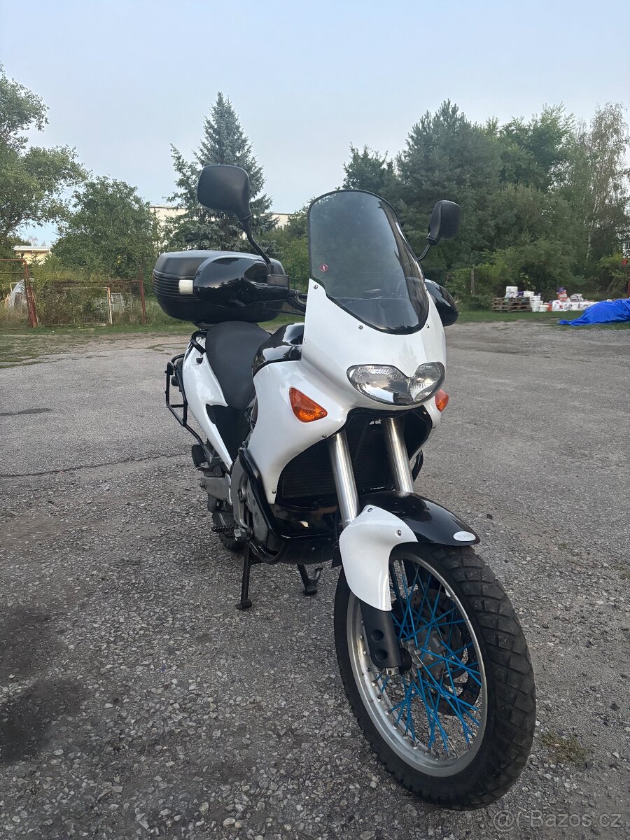 Aprilia Pegaso 650