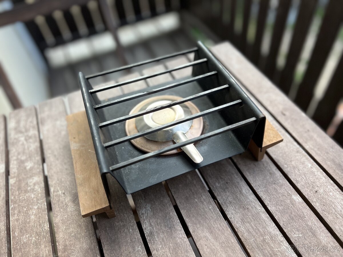 Vařič pod fondue apod.