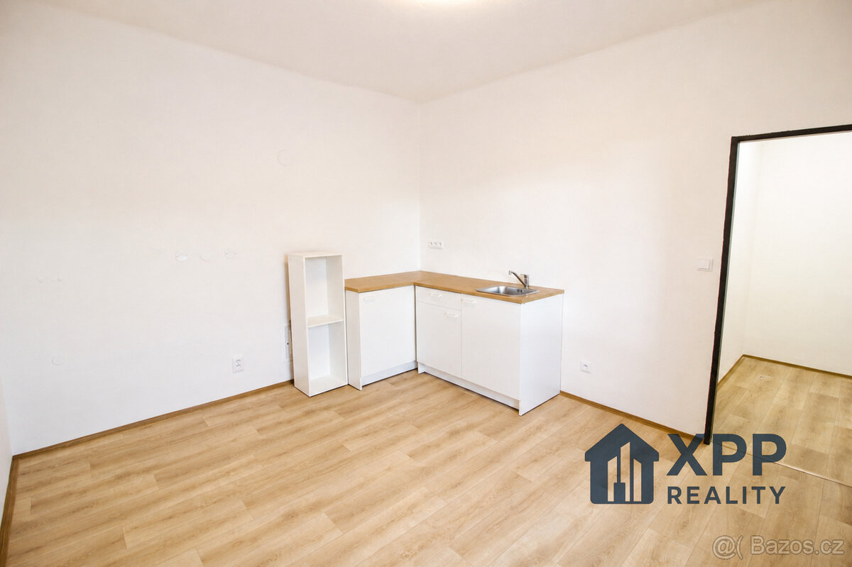Pronájem bytu 1+0, 22,74 m²