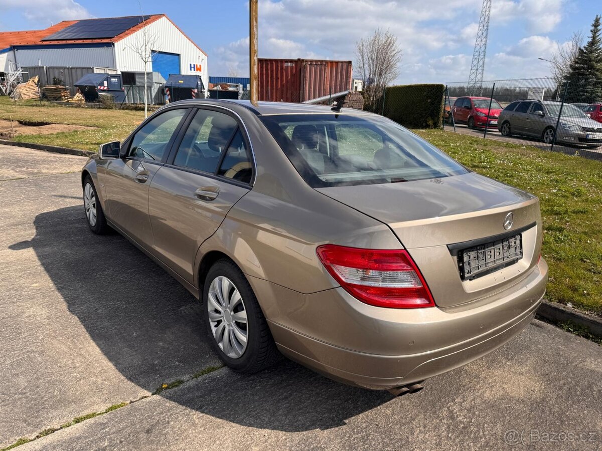 Mercedes benz 2.2 diesel r.v.2011