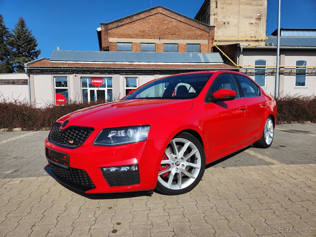 Škoda Octavia 3 RS 2.0TSi KESSY,CANTON,KŮŽE,BullX