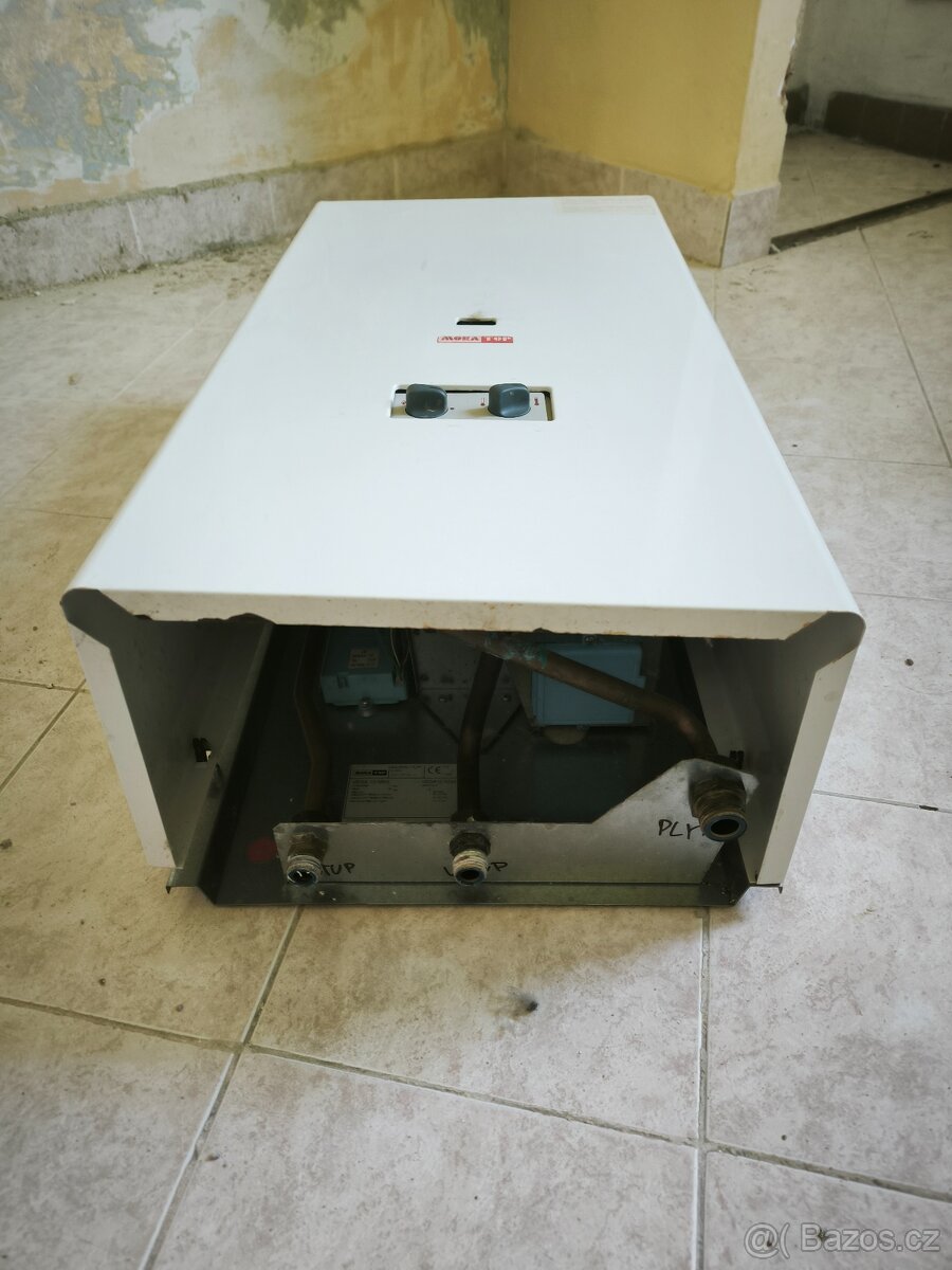 ohřívač vody průtokový plynový