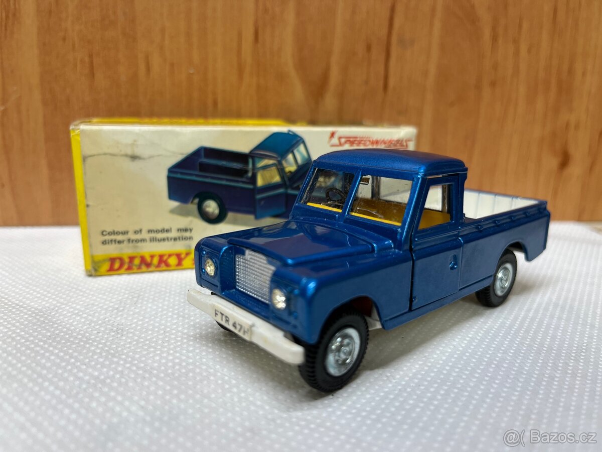 Dinky Toys Land Rover