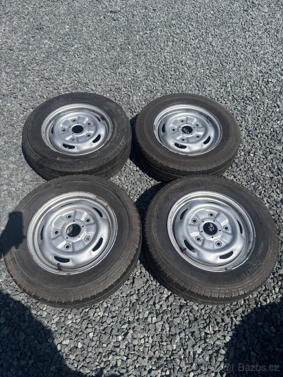 Sada letních kol Ford Transit 195/70 R15C, 5x160
