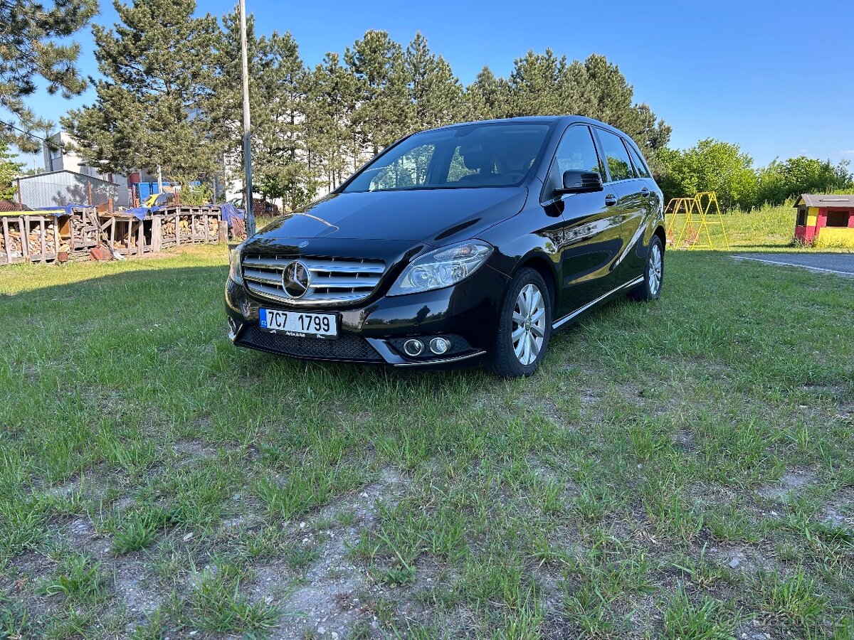 Mercedes Benz B 200CDI