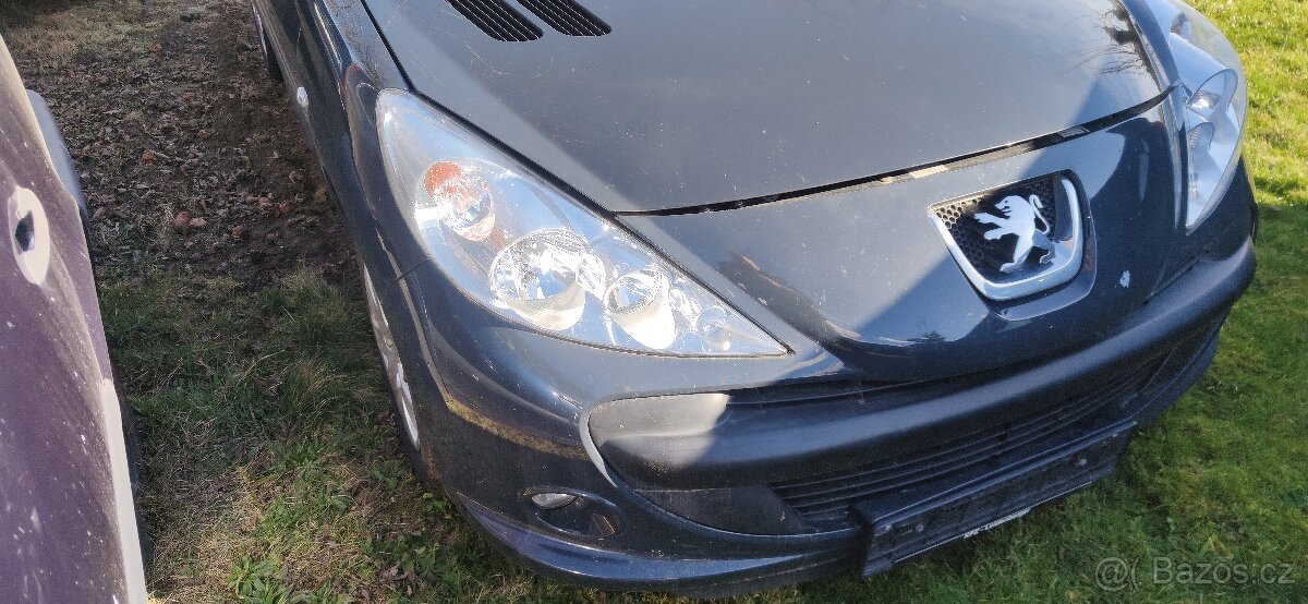 Peugeot 206+ , Rv.2009 1.4i benzín 54kw