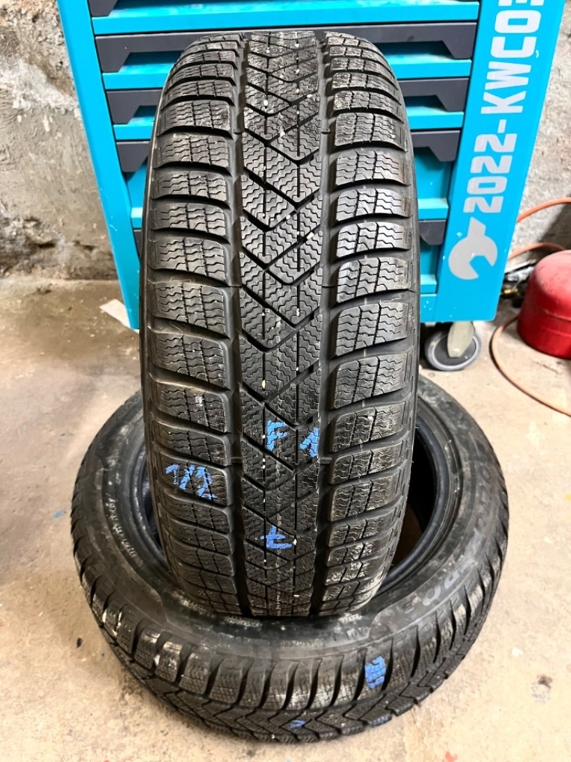 2ks. 205/50 R17 93H zimní Pirelli - DOT 2020