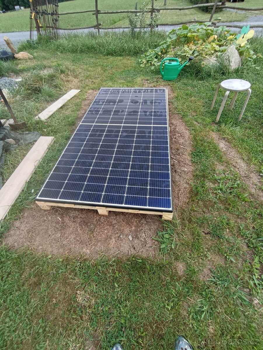 Solarni panel AEG 540W