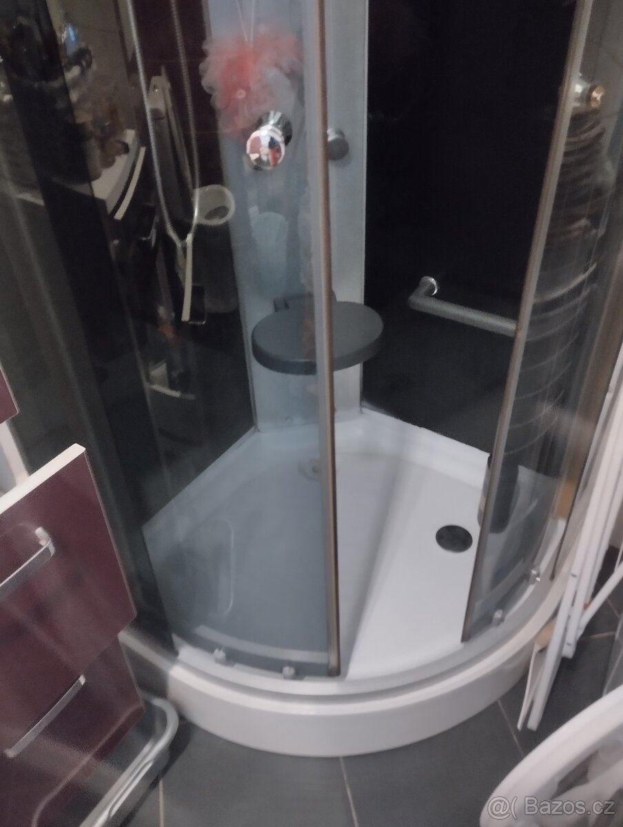 Prodám levně sprchový box