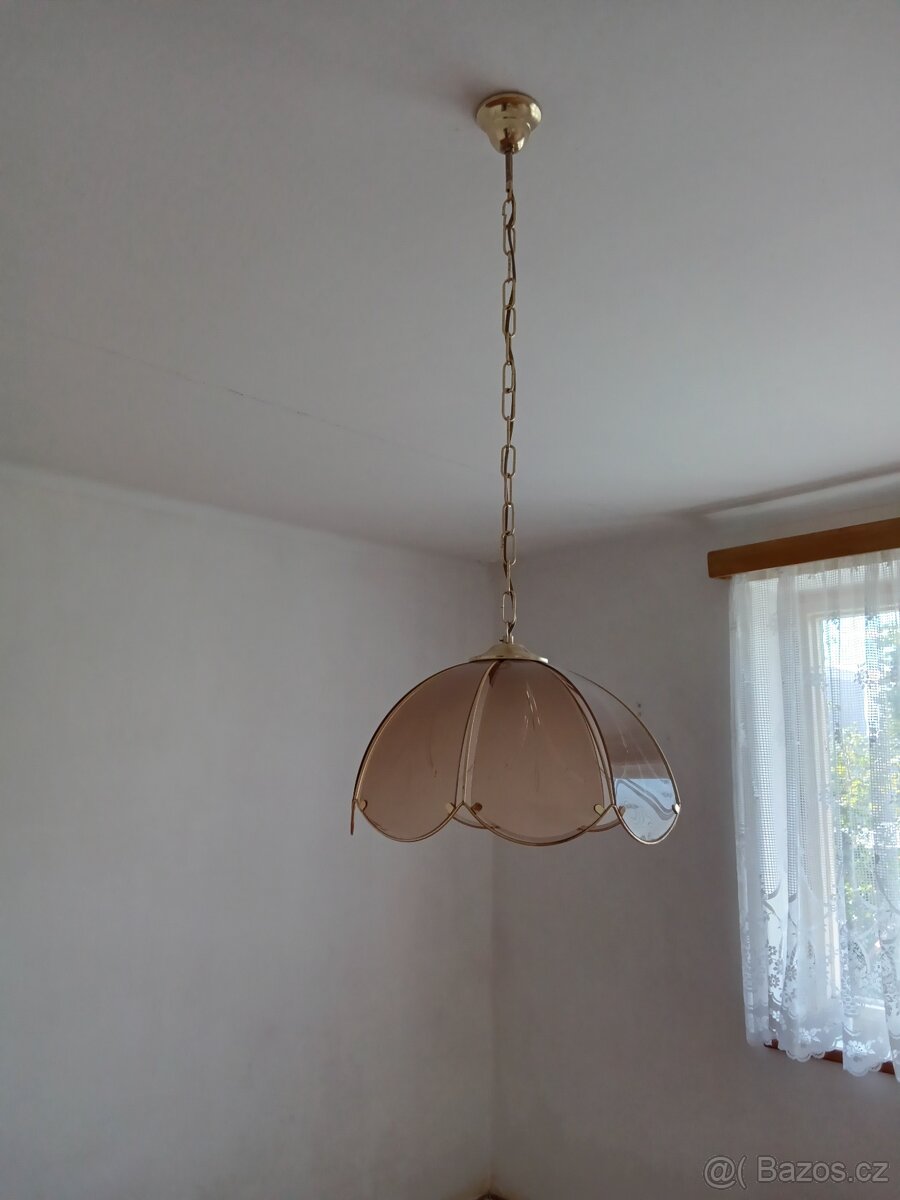 Lustr včetně lampičky