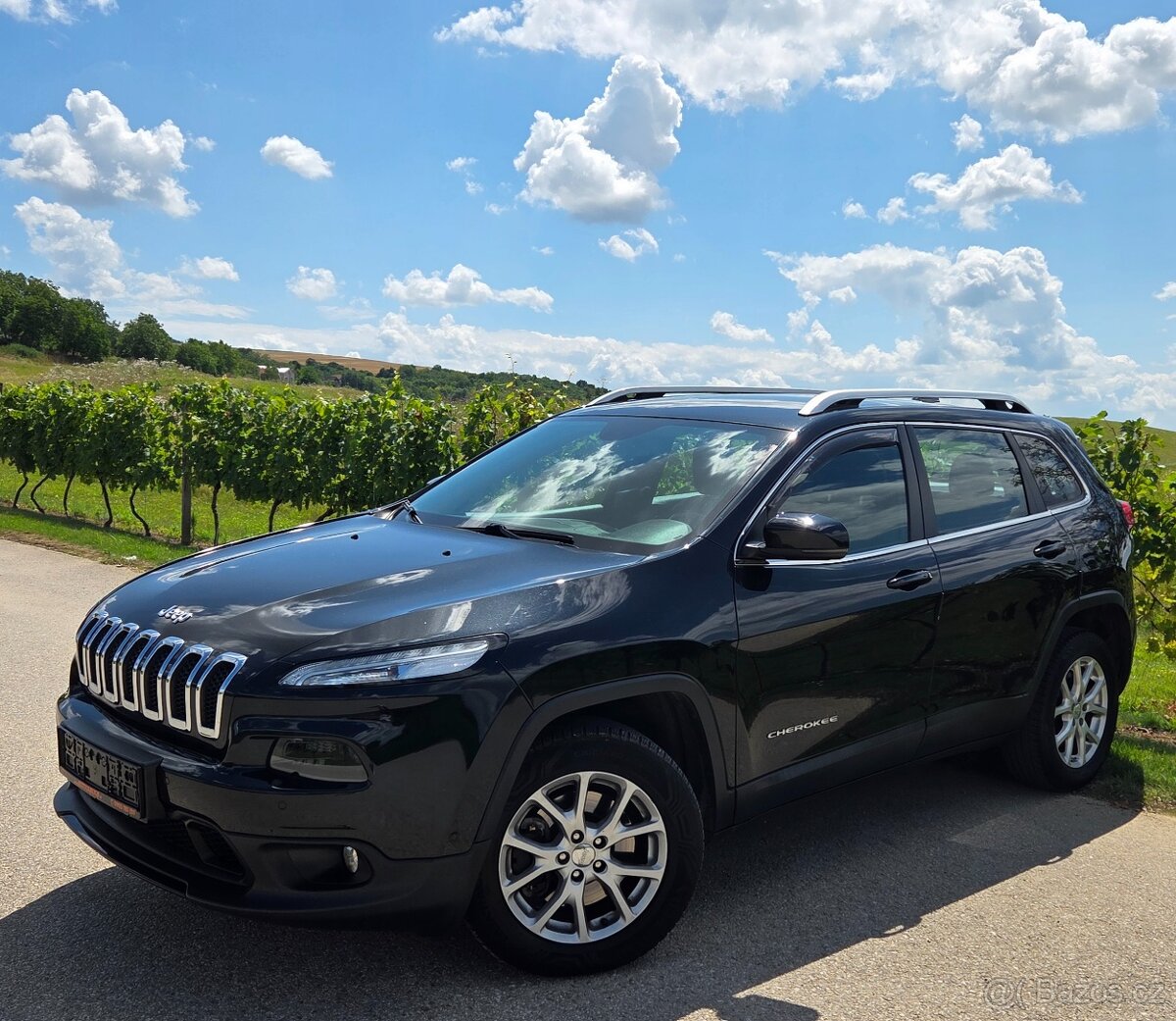 Jeep Cherokee 2.0 MultiJet 125KW/170 koní R.V.06/2015
