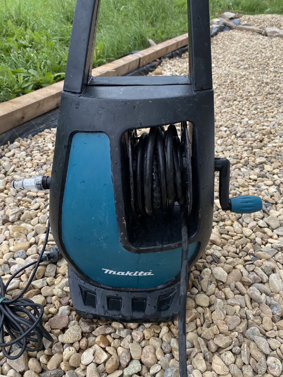 Vysokotlaká myčka Makita HW111 110bar 370l