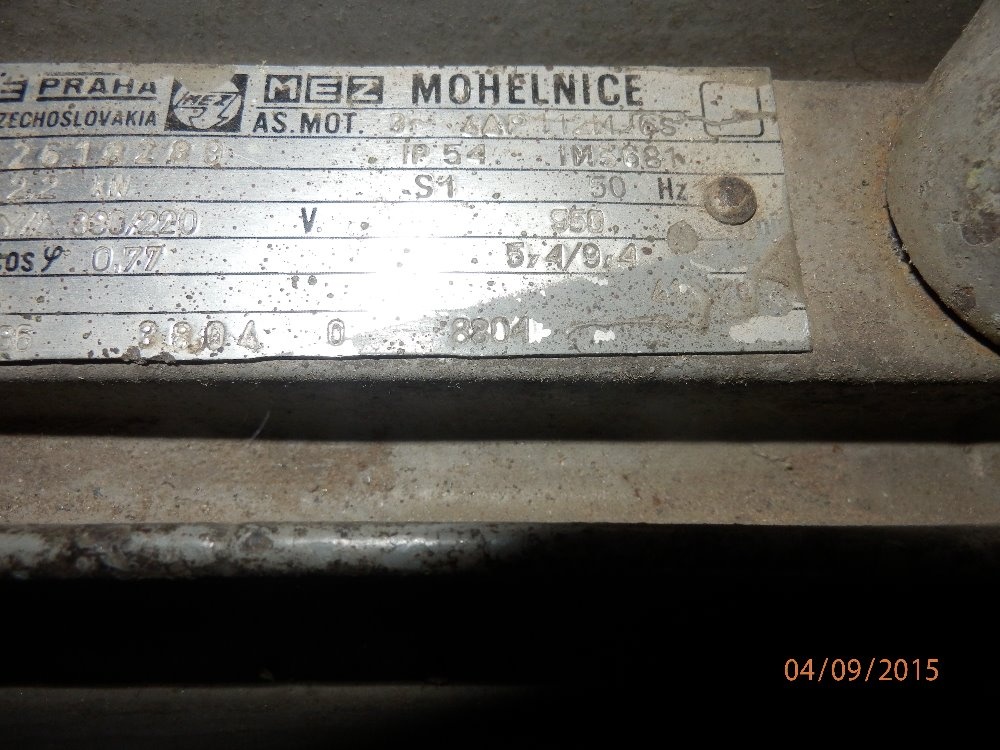 motor2,2 přírubový 950 ot.