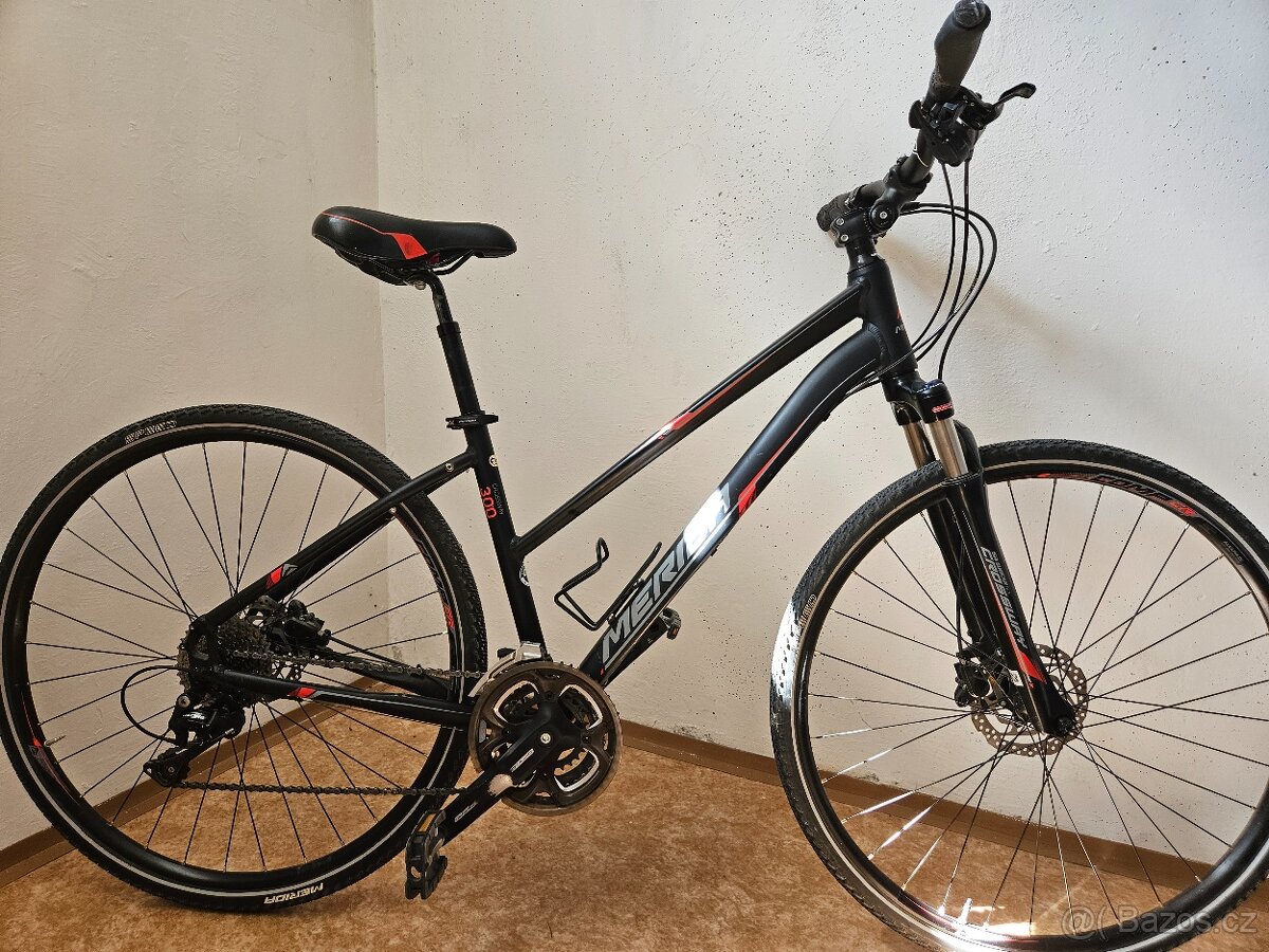 Dámské kolo-Merida crosway 300 lady