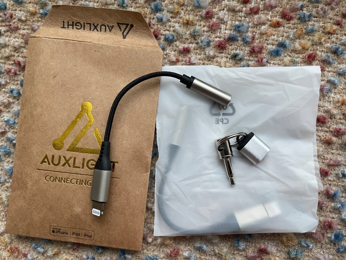 iPhone adaptér kabel Lightning na 3,5 jack AUXLIGHT