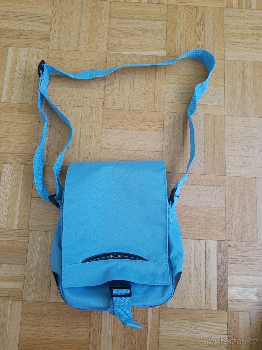 Kabelka crossbody modrá