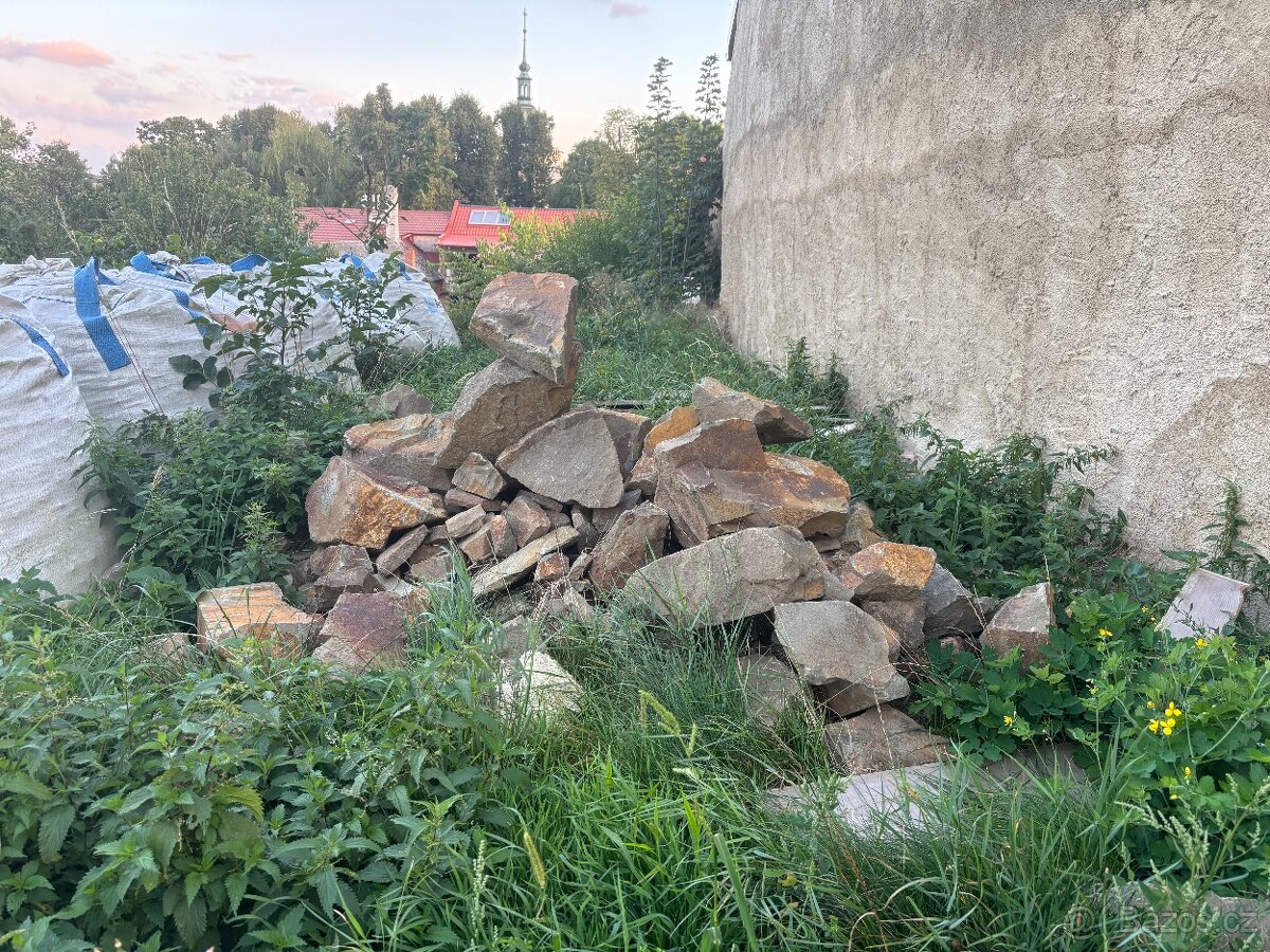 kameny zdarma