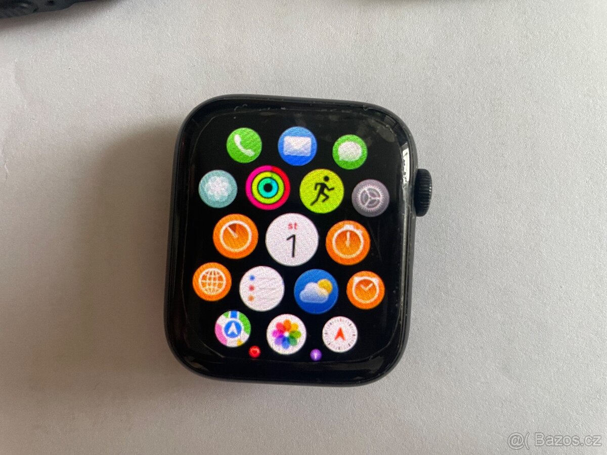 Apple Watch SE 2022 44mm