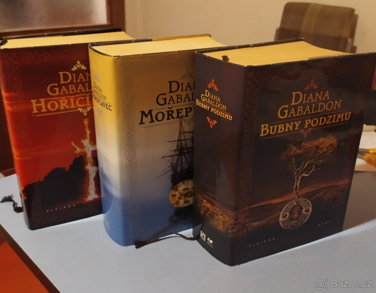 Mořeplavec, Hořící kříž, Bubny podzimu - Diana Gabaldon