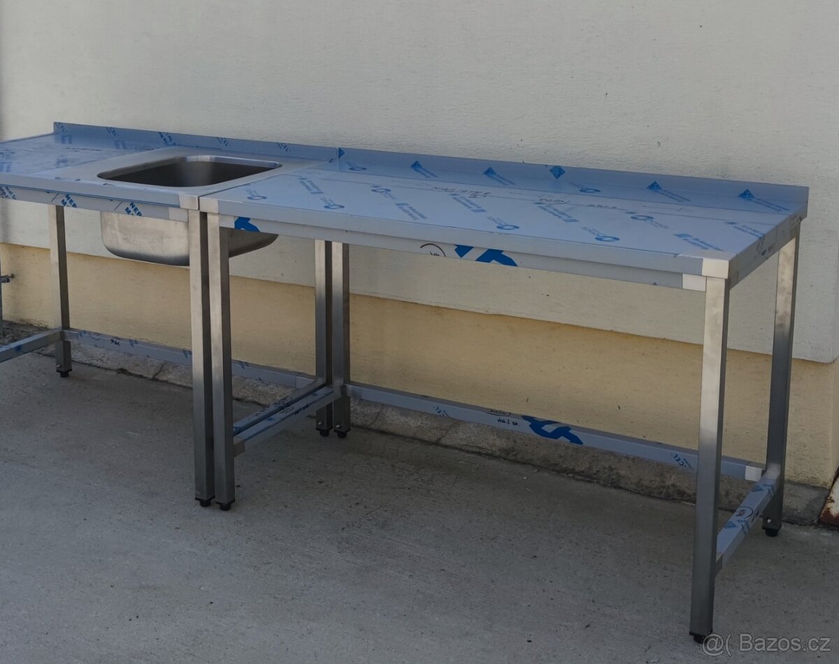 Přístěnný nerezový stůl, pracovní gastro stůl, nábytek kuchy